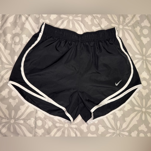 Nike Dri-Fit Black and White Athletic Shorts - Picture 1 of 4